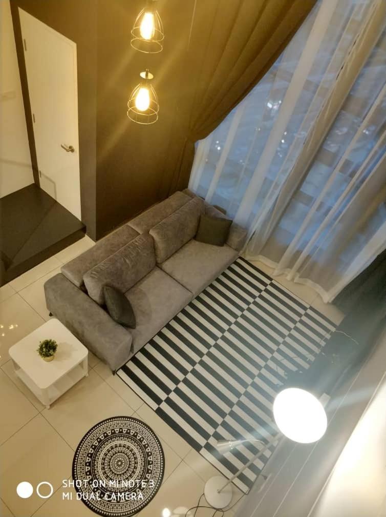 Ekocheras Luxury Duplex House Apartment